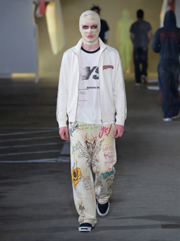 Look 11