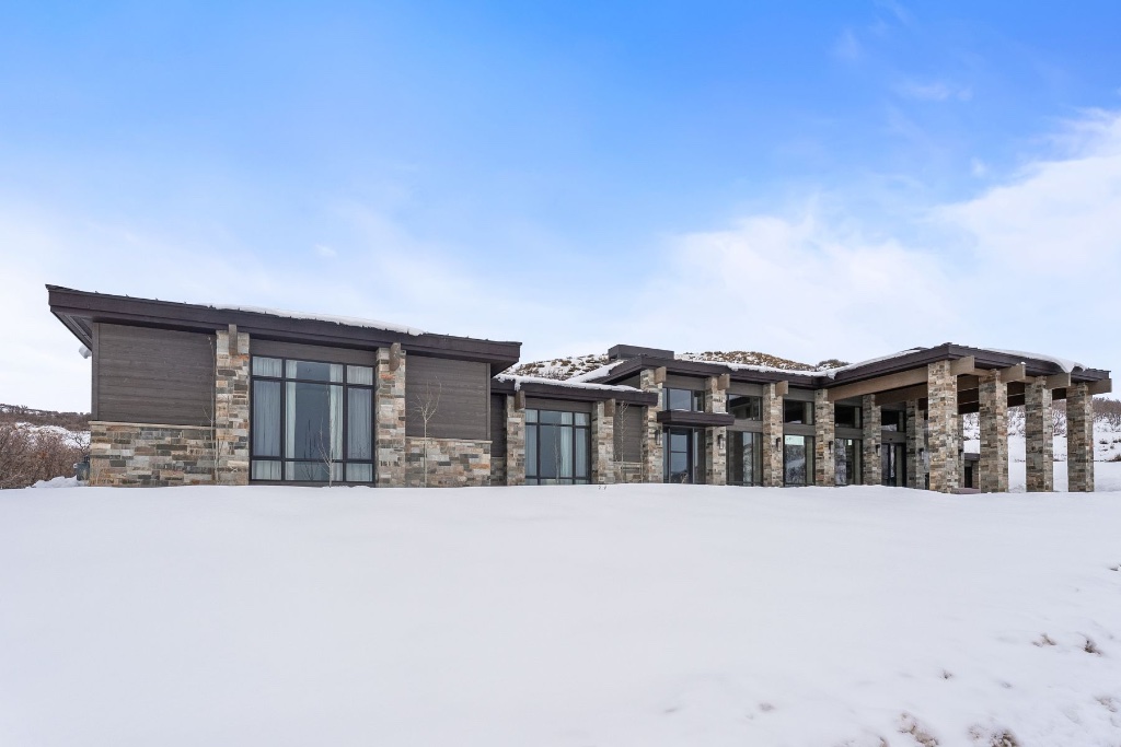 Longview Estate