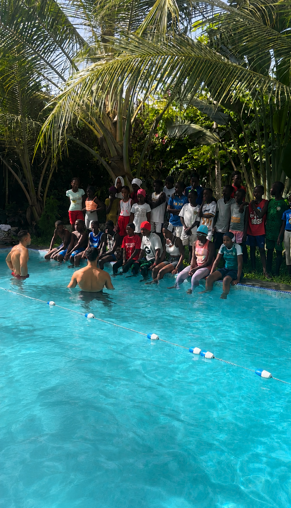 Hello Swim Humanity - voyage humanitaire natation