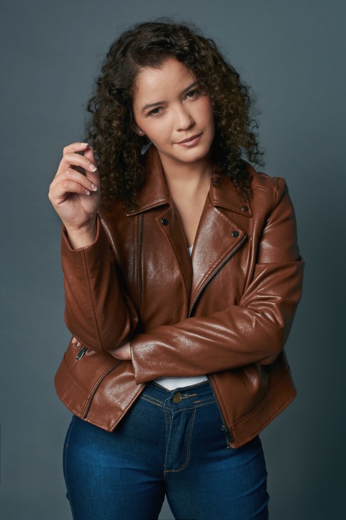 Raíza Leão