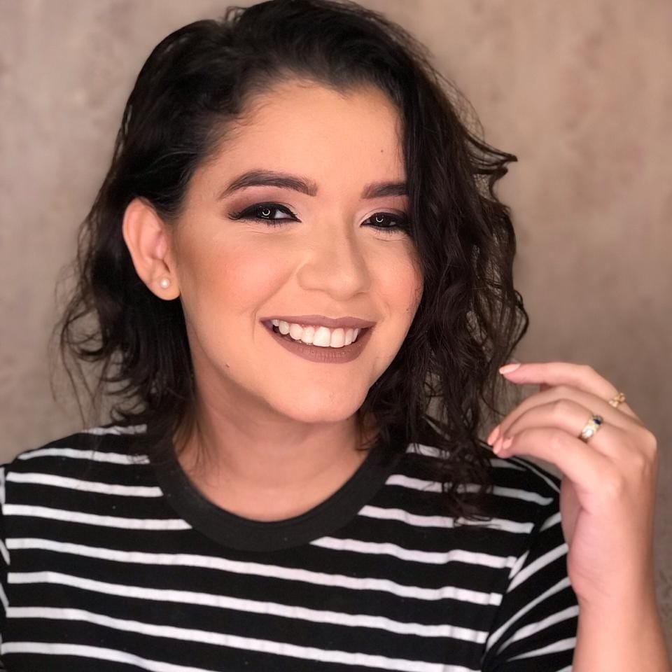 Raíza Leão