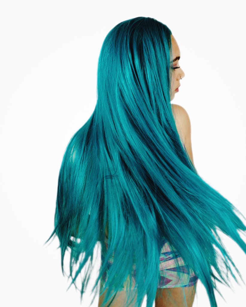 Featured wig