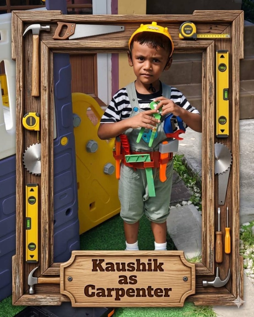 Kaushik as Carpenter 🔨