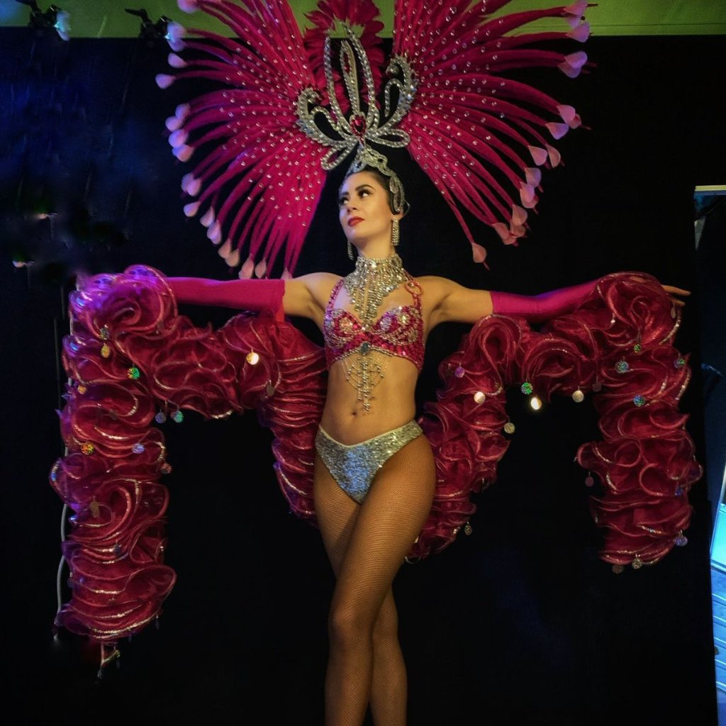 Vegas showgirls London