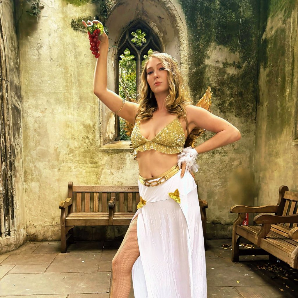 Gold goddess showgirl solo London