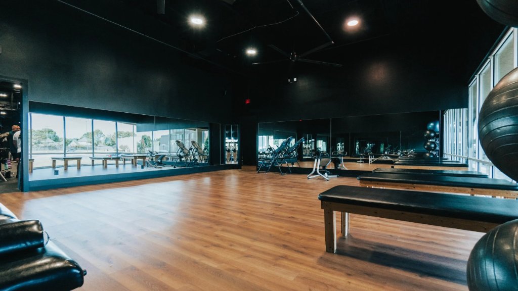 Body Masters Tulsa gym facility photo 4