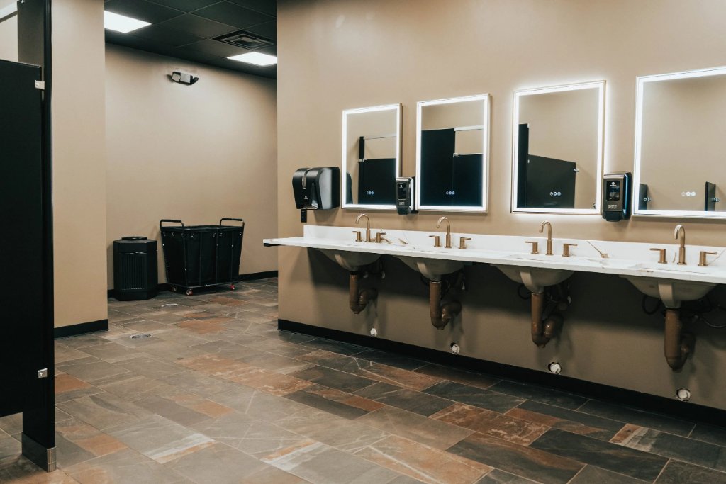 Body Masters Tulsa gym facility photo 5