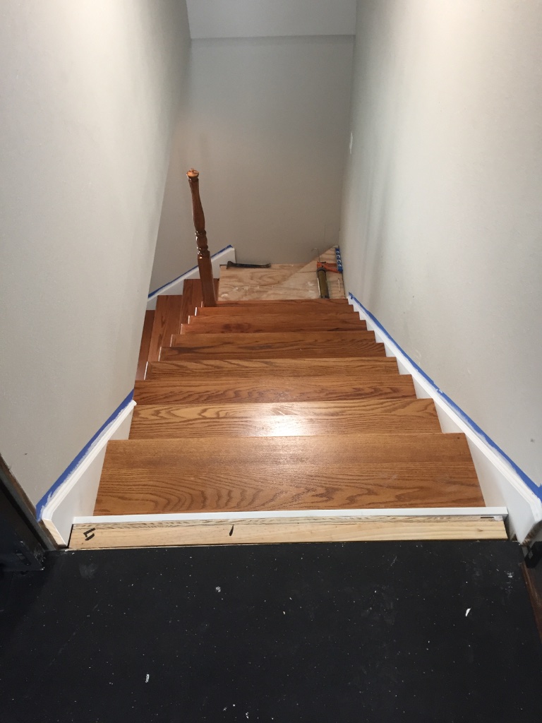 Oak & White — Full Staircase View