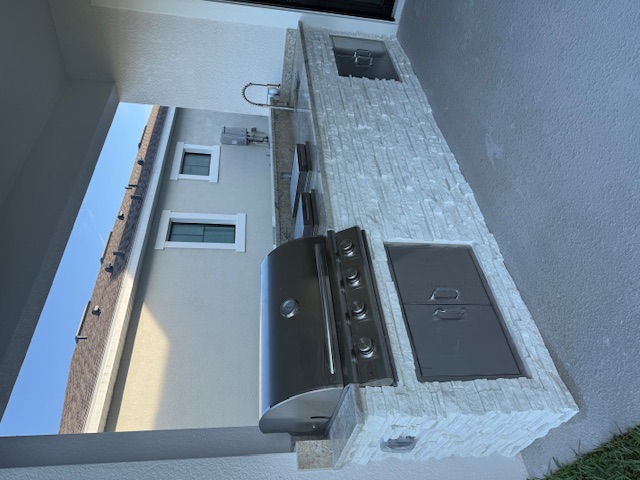 Stone Outdoor Kitchen