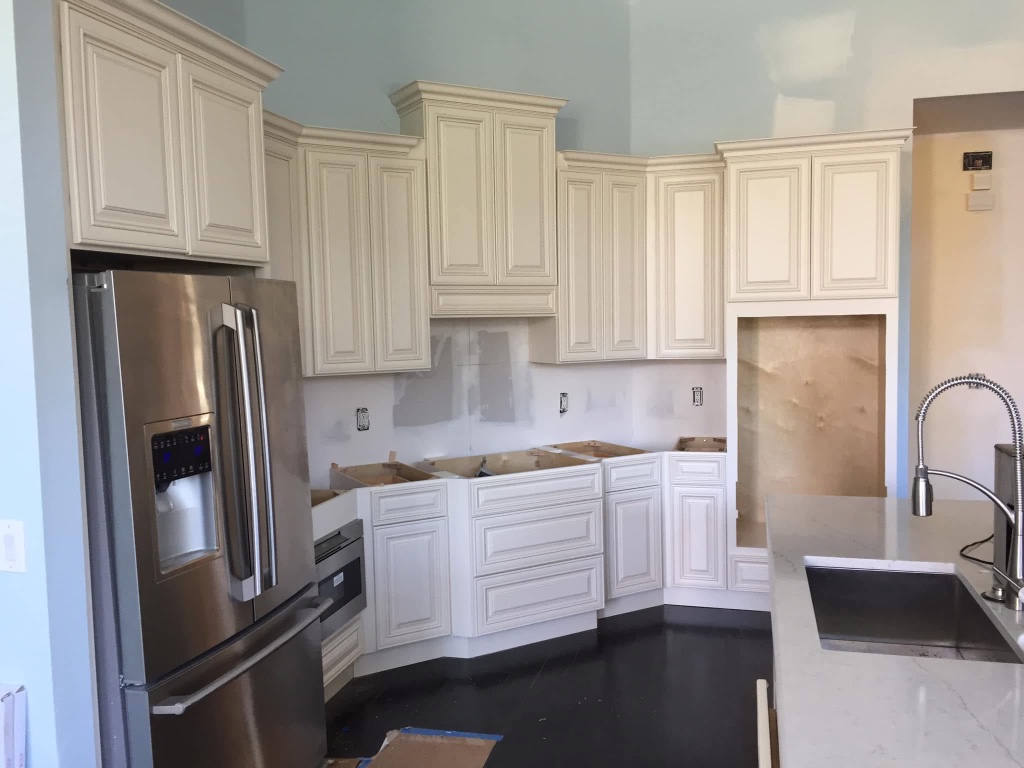 Custom kitchen remodel with quartz island in Steinhatchee, Florida