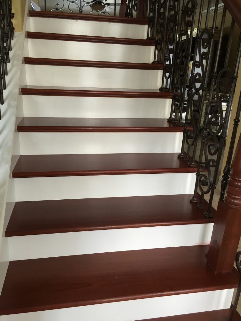 Mahogany Treads — Tread Close-Up