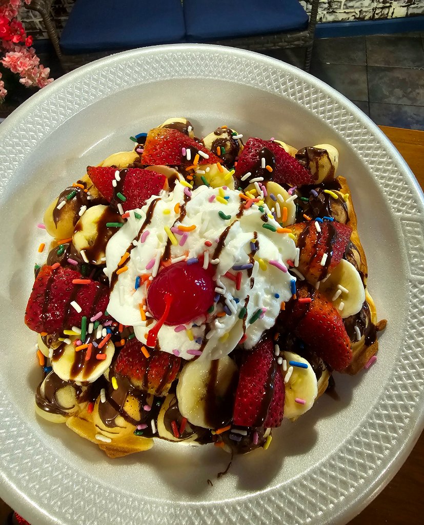 Strawberries with Nutella (Waffle)