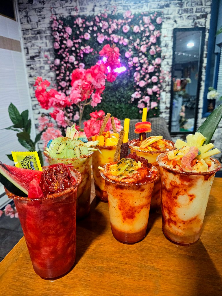 Fresh Mexican street food and drinks