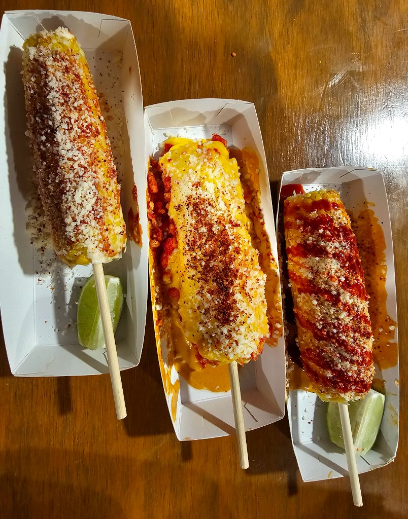 Esquites y Elotes