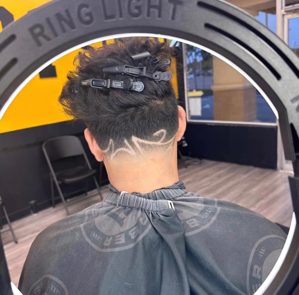 Custom nape design shave