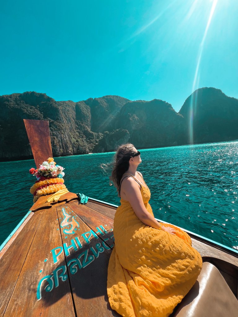 Bia e Pedro em uma experiência de viagem