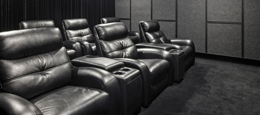Private cinema