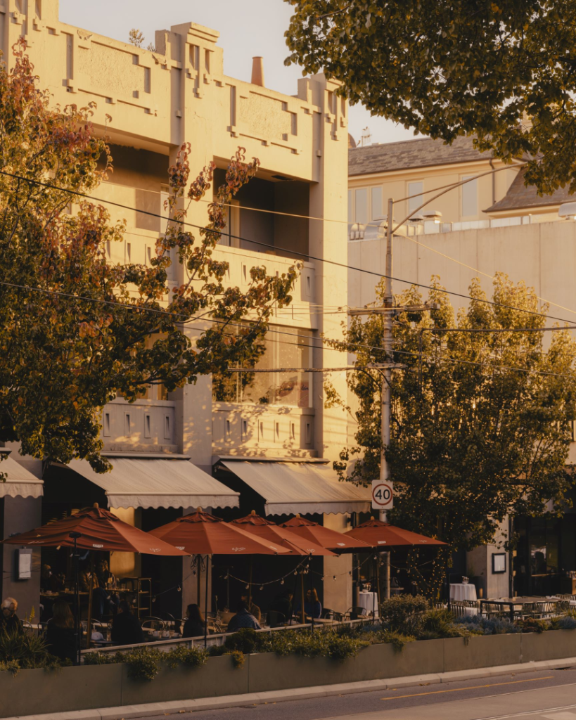 Neighbourhood Dining