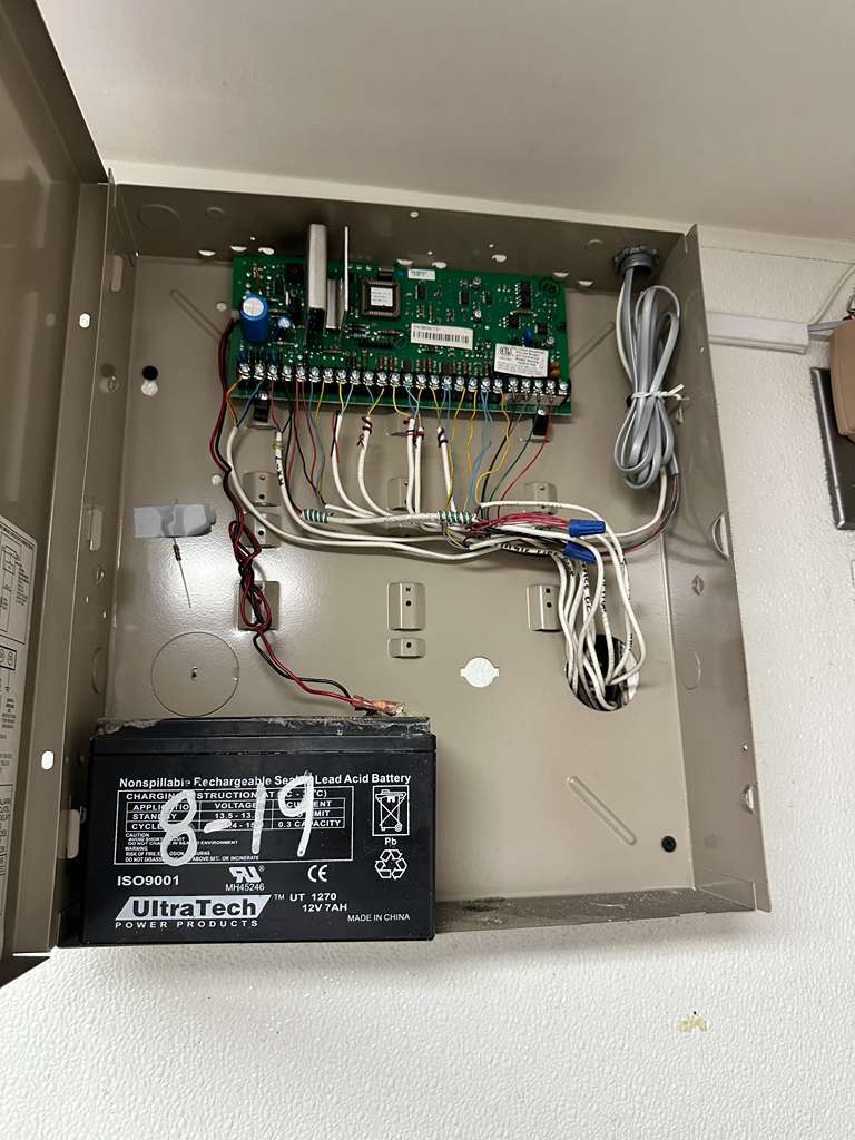 Alarm Panel with Backup Battery