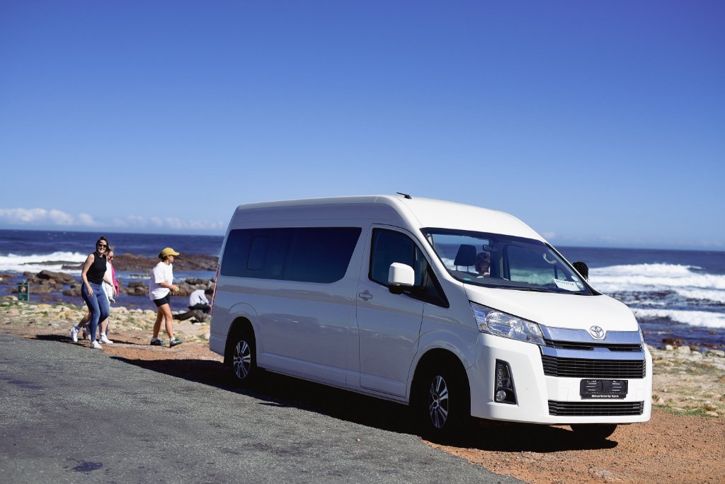 Airport Shuttle Service in Cape Town by One Day Africa — Cape Town · Door-to-door