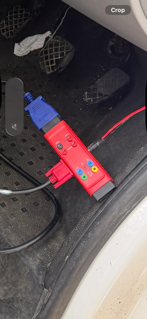 Autel G-Box diagnostic breakout box used for Volkswagen Transporter all keys lost in High Wycombe