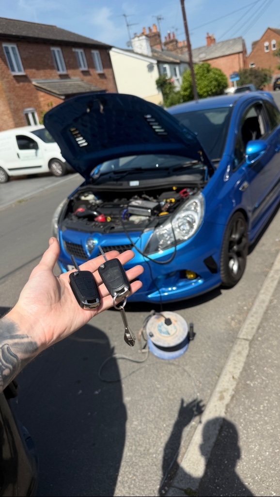KeyLogik auto locksmith work