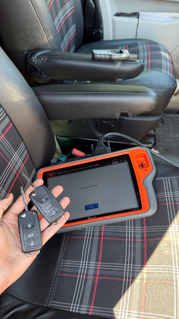 Diagnostic tablet during VW Transporter spare key remote programming in Didcot