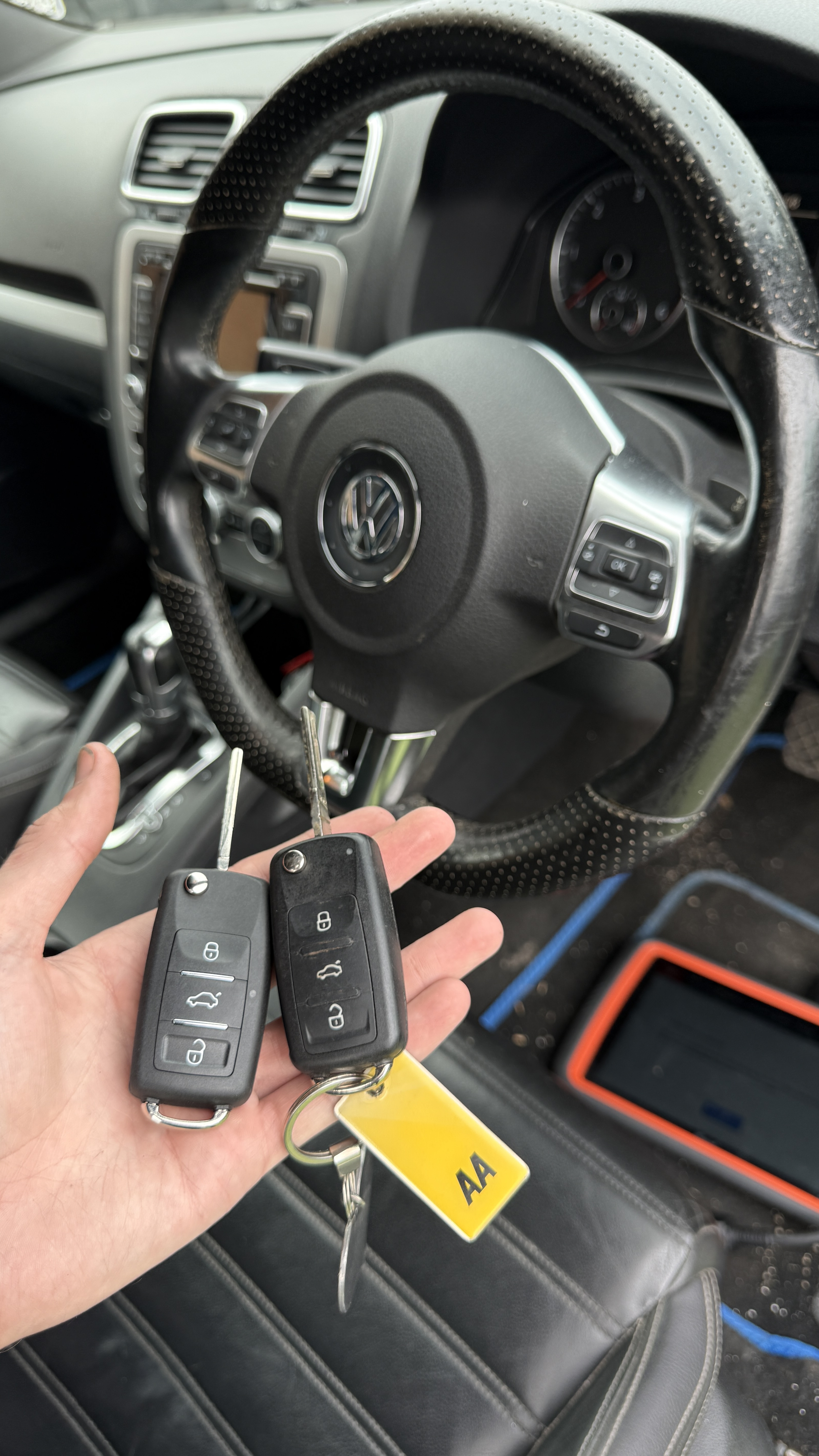 Volkswagen Scirocco spare key supplied cut and programmed in Radley near Abingdon, Oxfordshire by KeyLogik