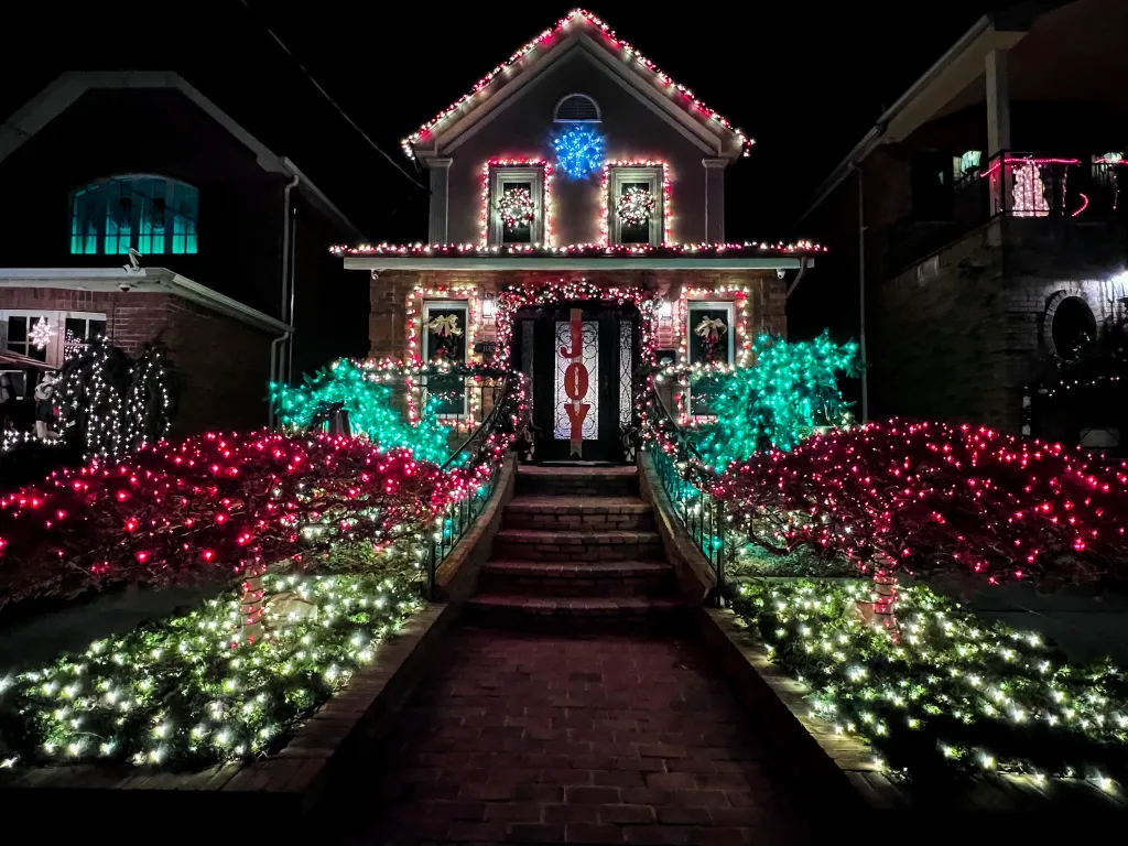 Dyker Heights Christmas Lights 20