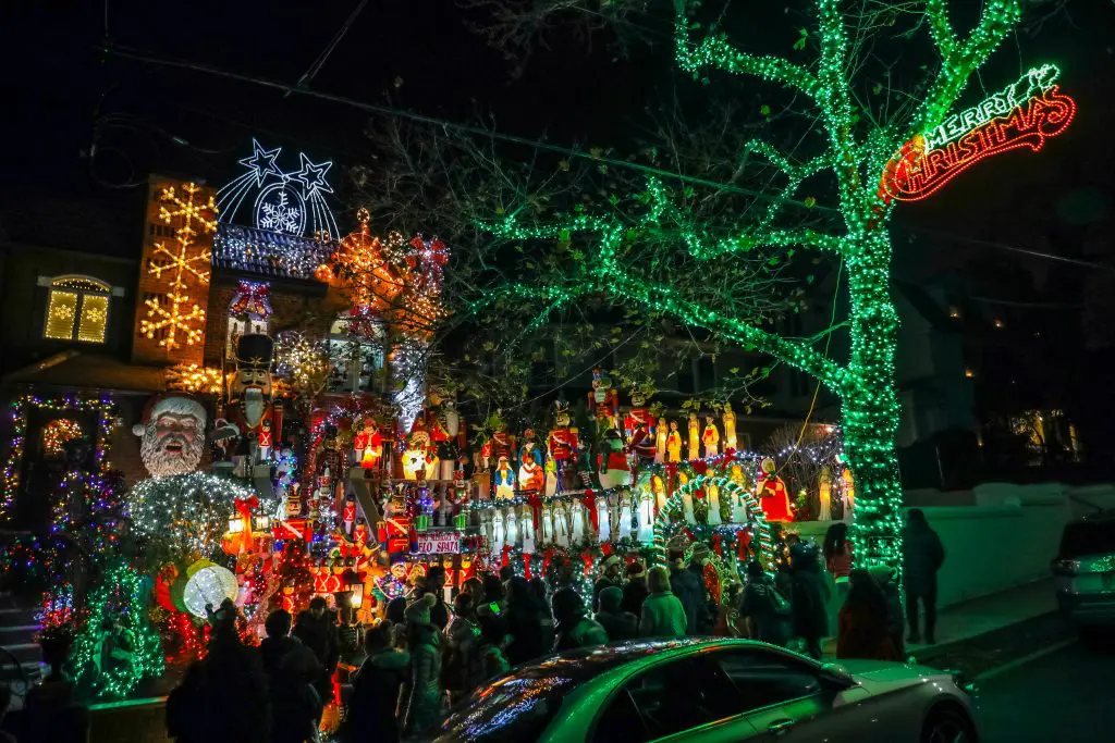 Dyker Heights Christmas Lights 13