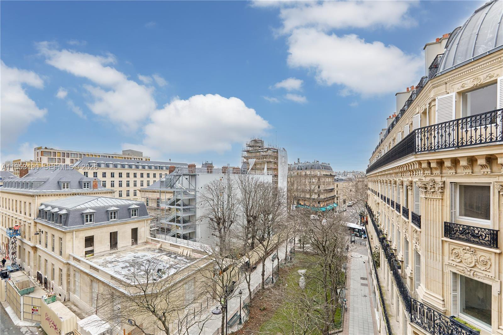 11 Rue St Dominique #SDO 403, Paris 75007 - Image 1