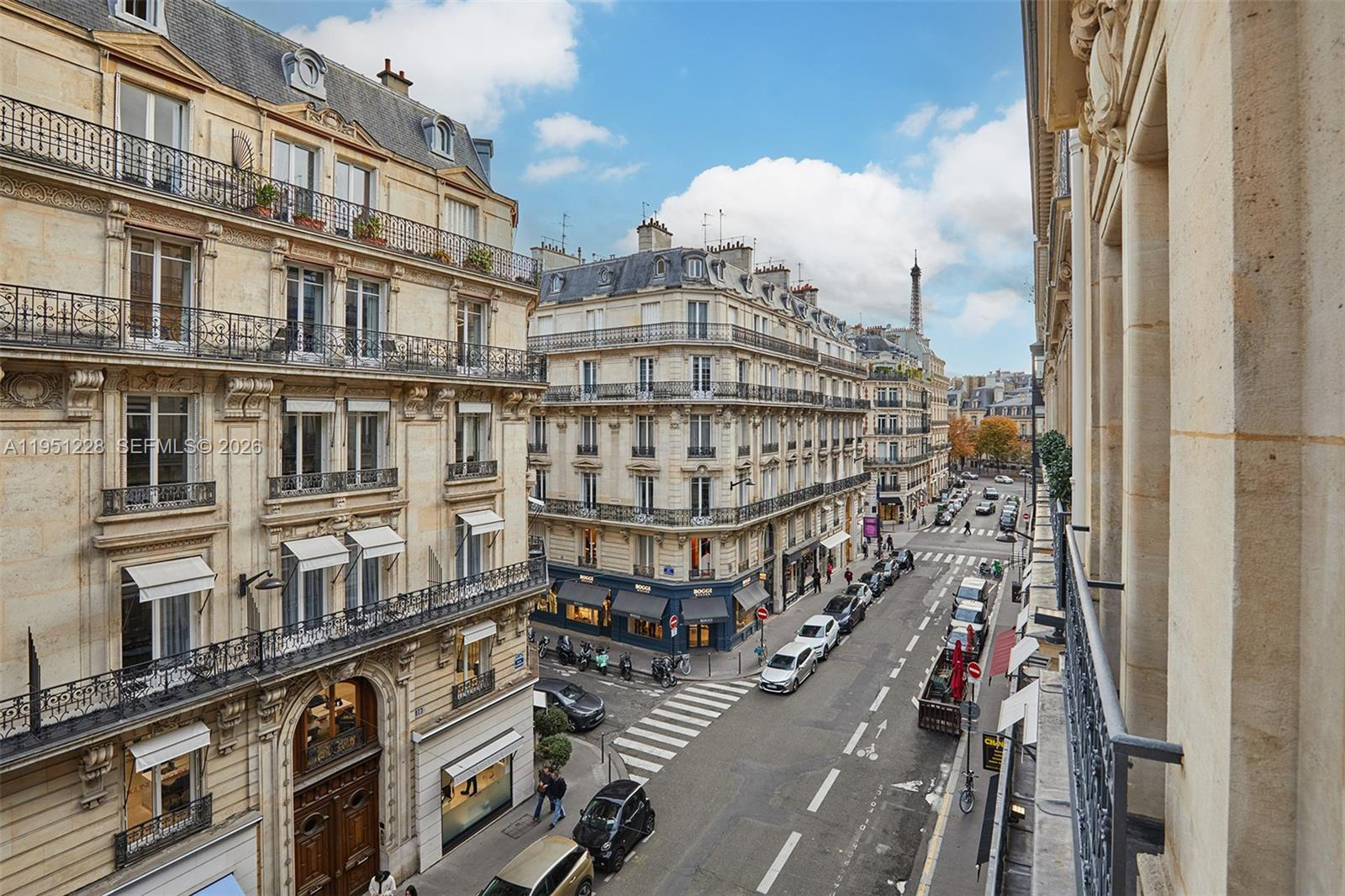 9 Rue Marbeuf #MB 304, Paris 75008 - Image 1