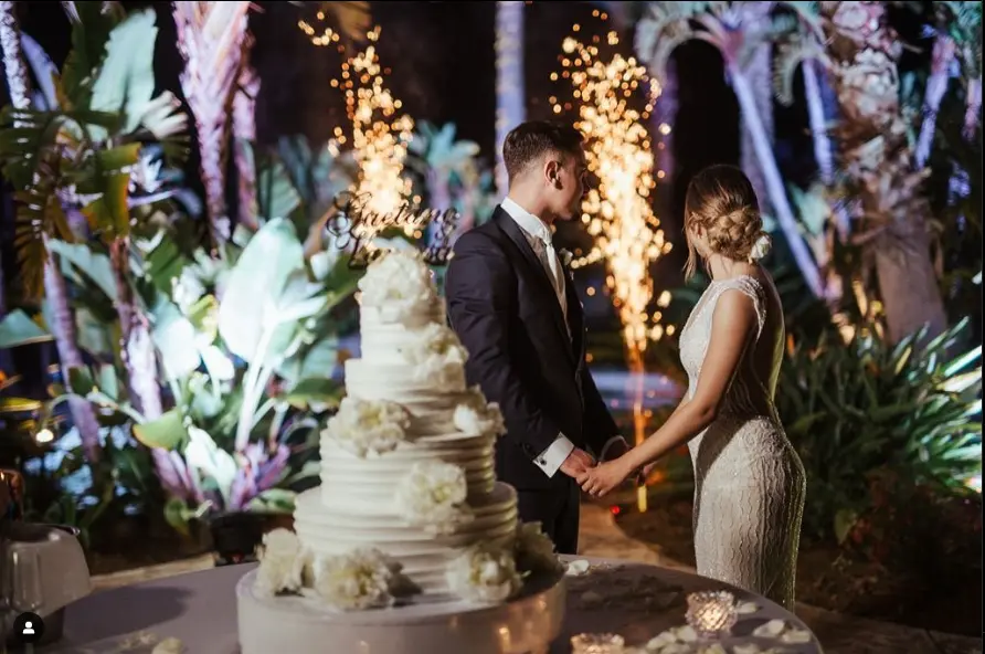 Wedding moment 4