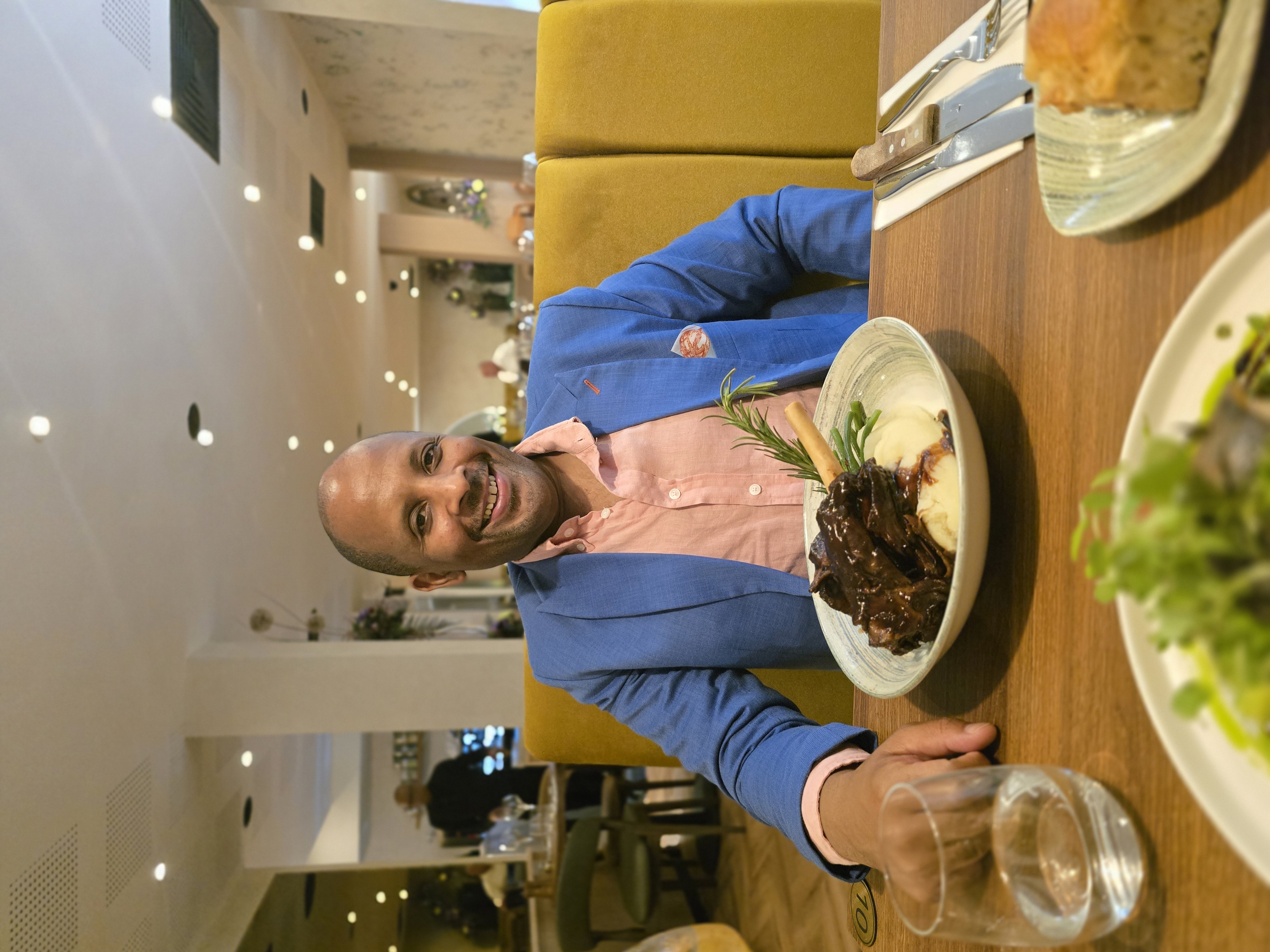 Dinner with the lamb shank at Fico Bianco