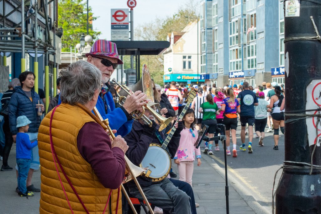 Boost Energy spectators near the finish