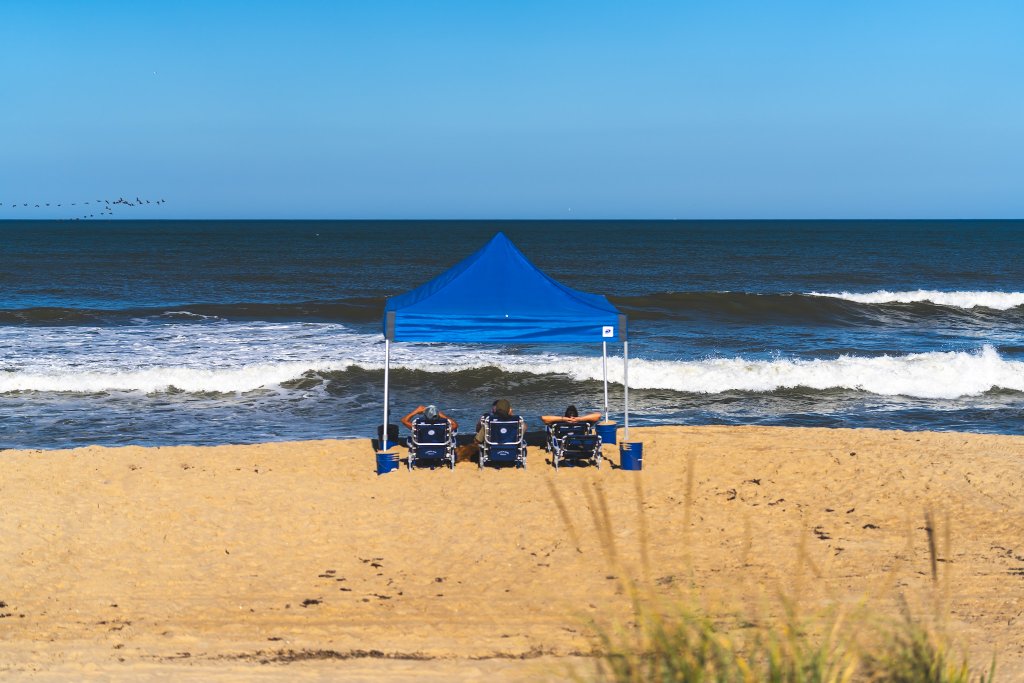 Professional 10x10 beach tent canopy rental on Outer Banks NC