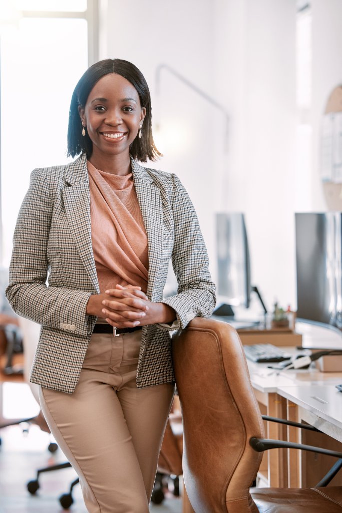 Portrait of Nour, cloud architect in Cairo