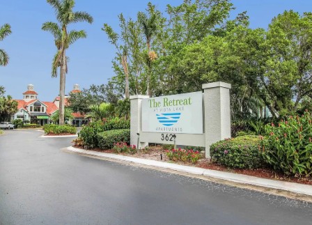 Retreat at Vista Lake