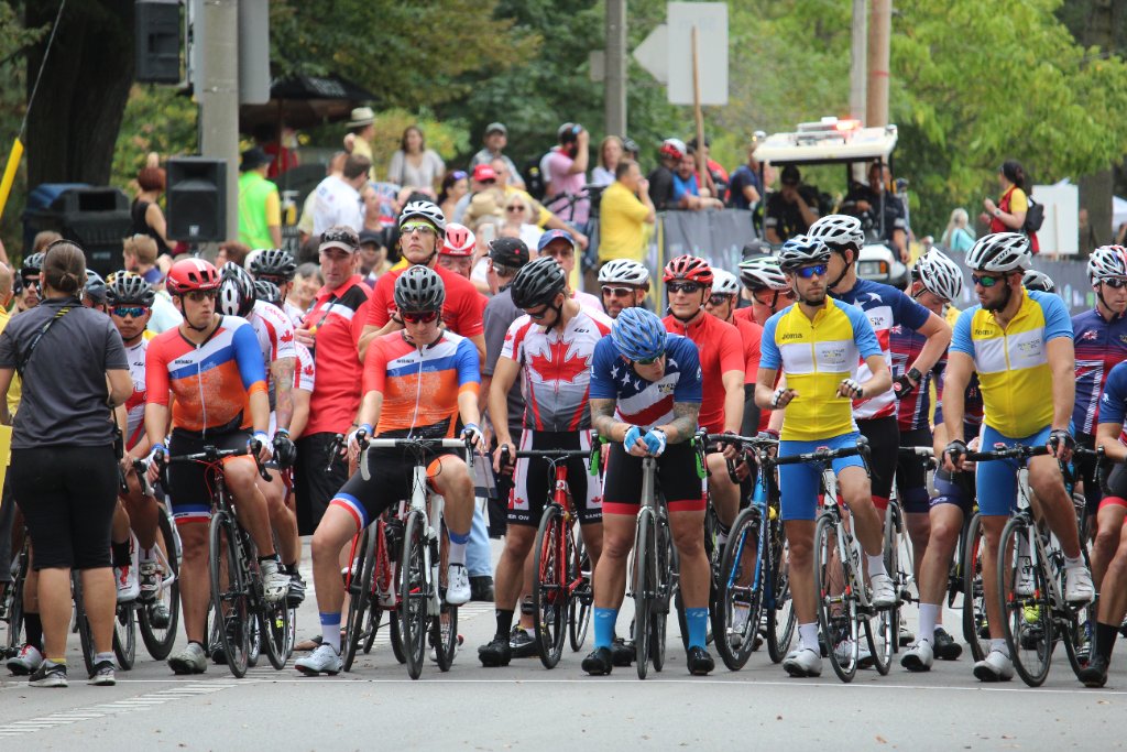 Invictus Games cycling race start line