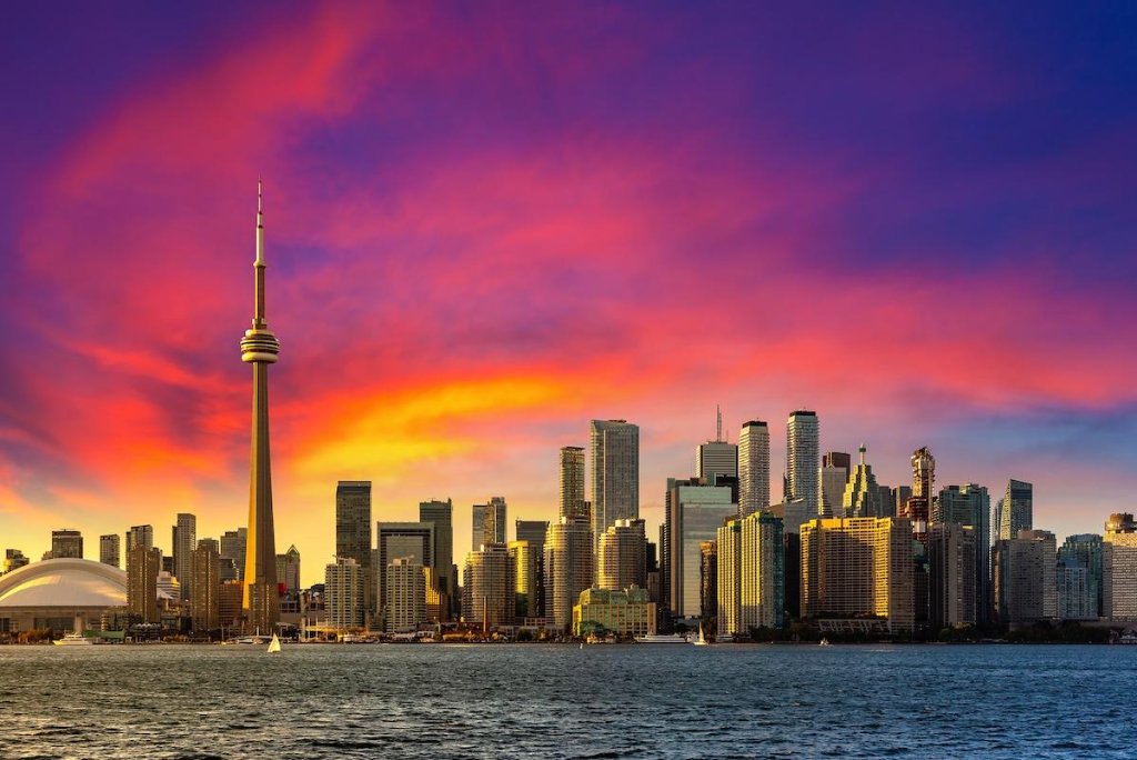 Luxury Black SUV Service Toronto