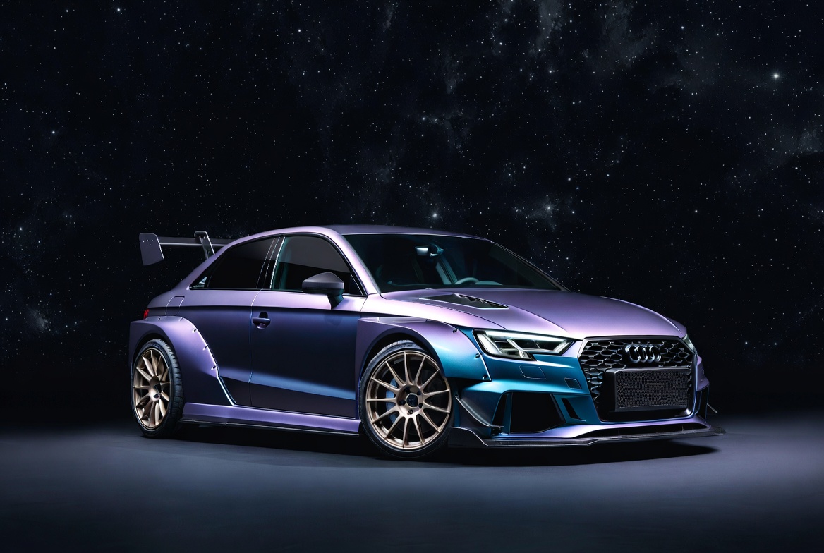 Nebula Chameleon Audi