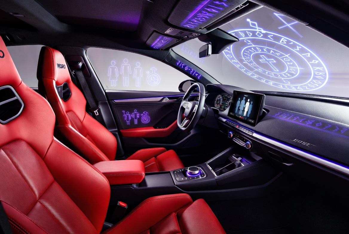 Runic Violet Audi HUD