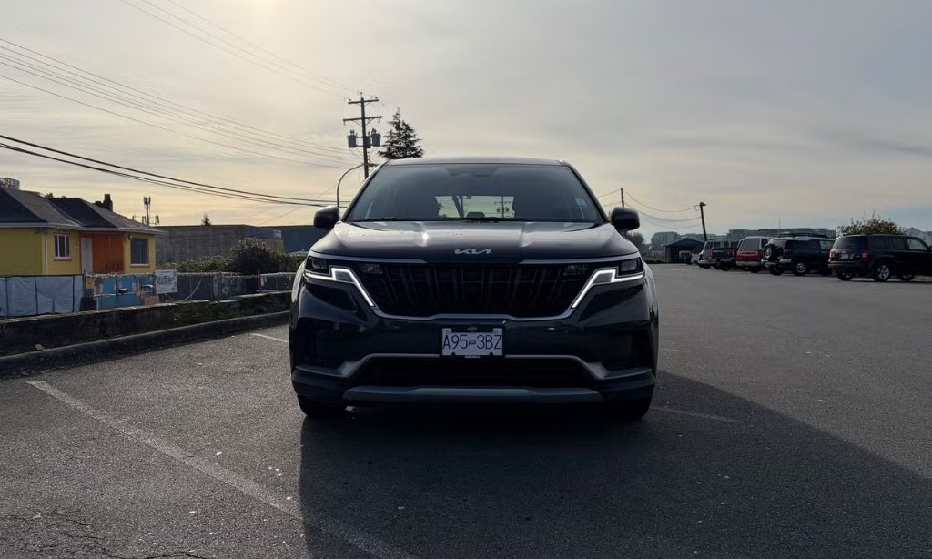 2024 Kia Carnival rental in Vancouver