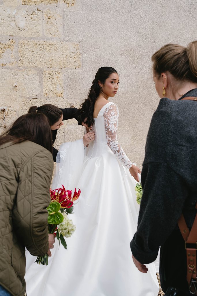 Préparatifs de la mariée