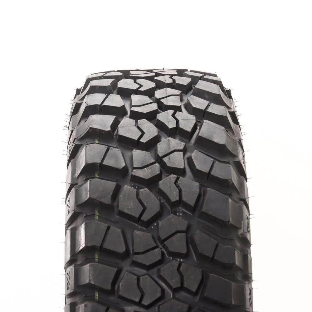 LT255/75R17 tire