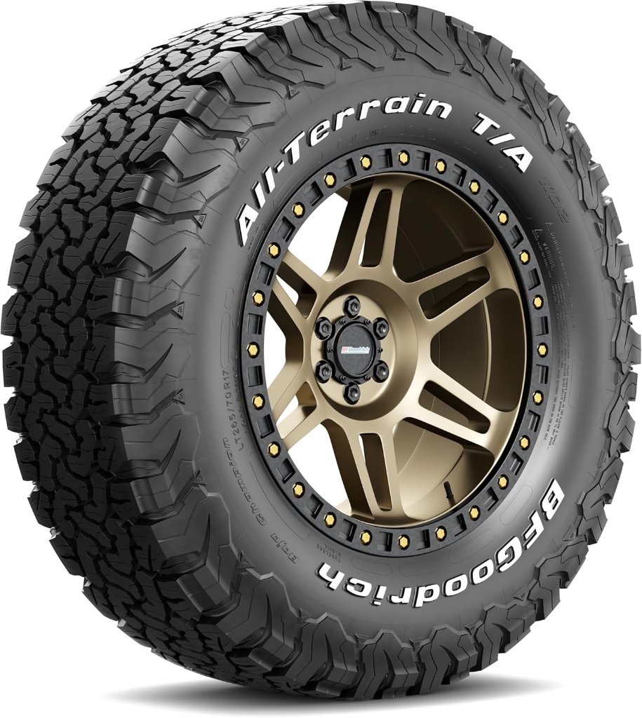 LT265/70R17 tire