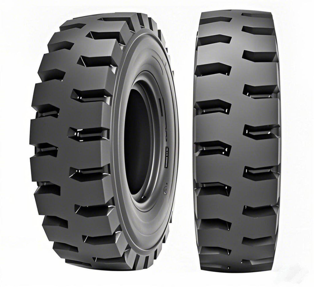 37.5R33 tire