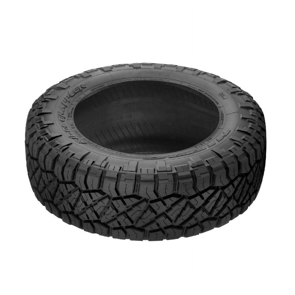 LT265/70R17 tire
