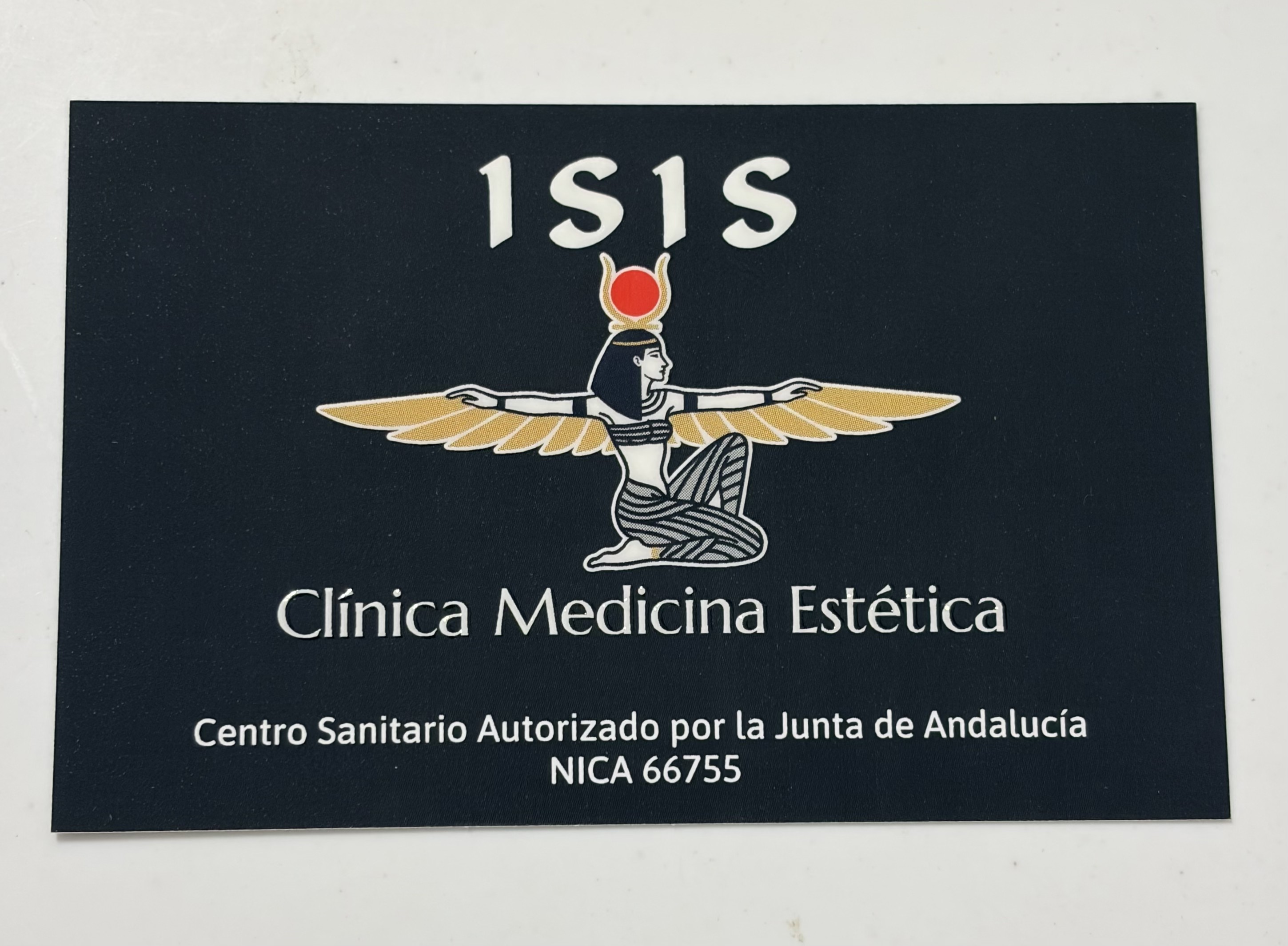 Placa centro sanitario autorizado NICA 66755 Clínica ISIS Benalmádena