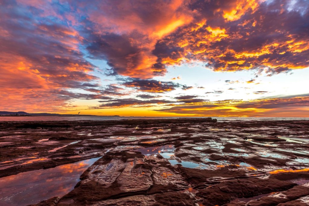 Shellharbour reflections at golden hour